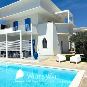 White Luxury Scala Dei Turchi , Realmonte Italia